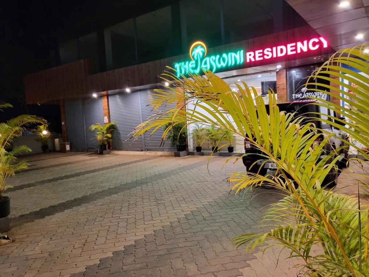 Thejaswini Residency Cheruvathur Nileshwar Exterior photo
